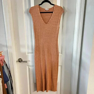 887 Veronika Maine Ribbed Bodycon V Neck Dress Size Large Color Orange